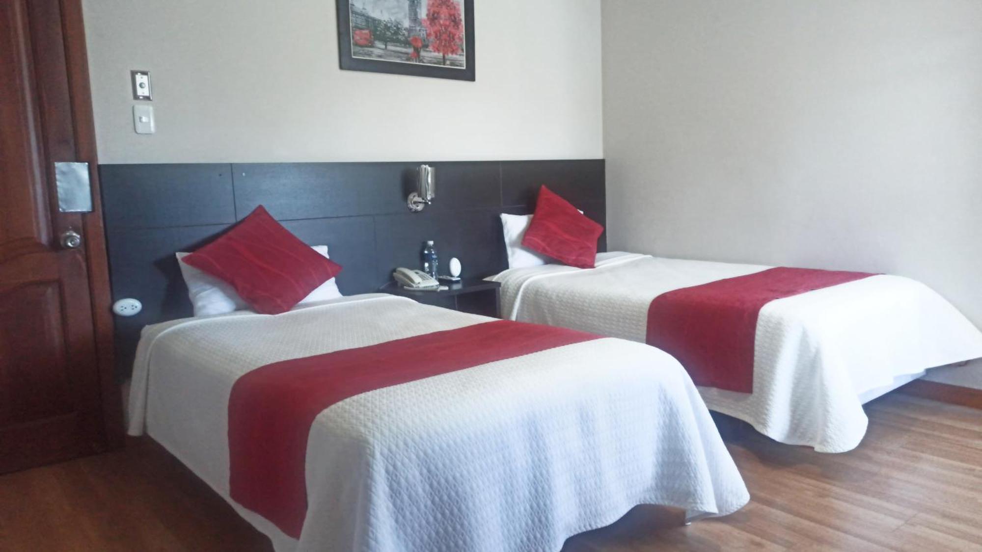 Hotel Versailles Ambato Eksteriør billede