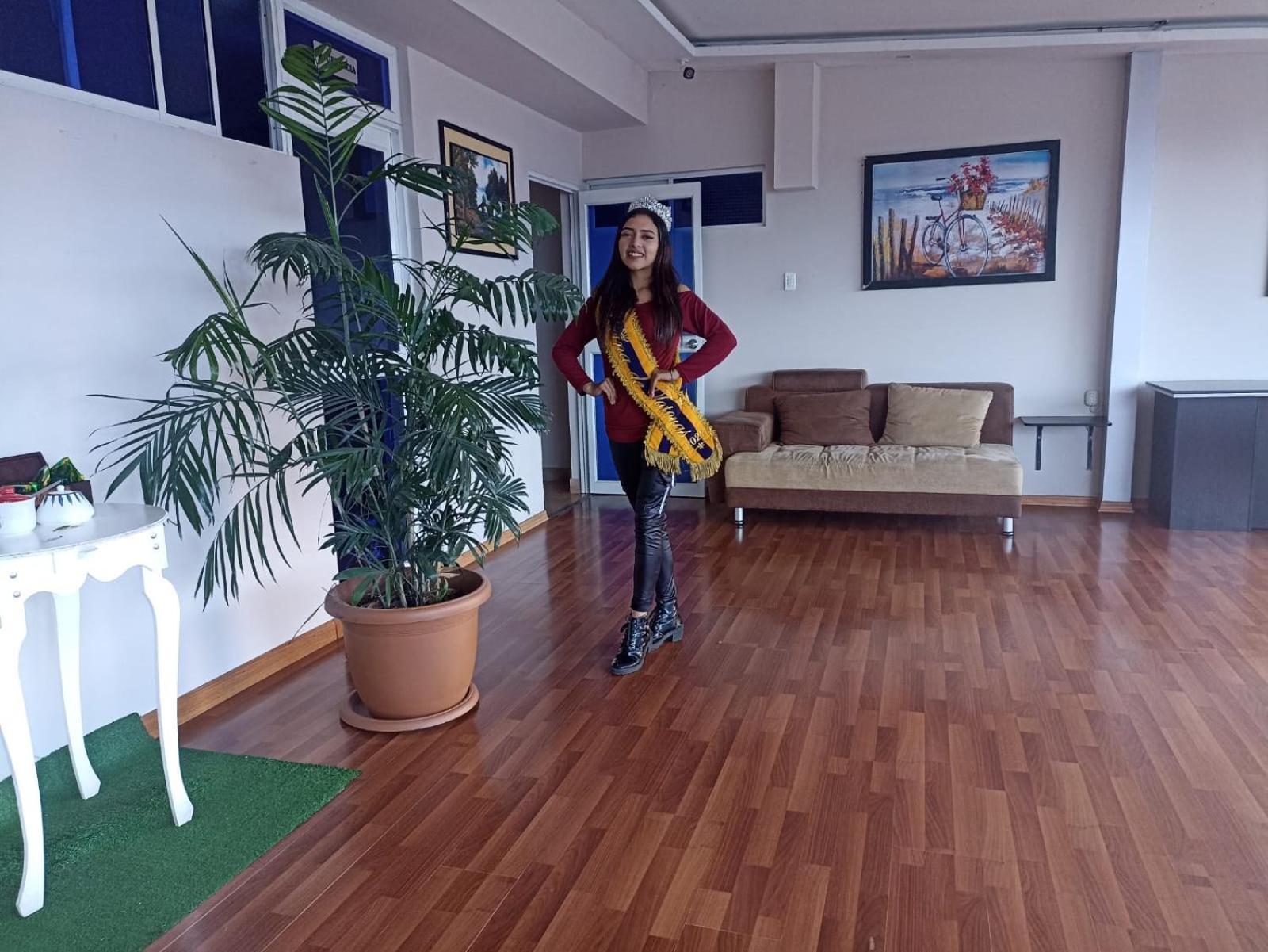 Hotel Versailles Ambato Eksteriør billede