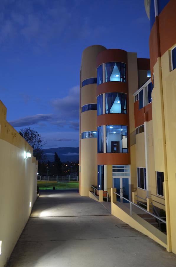 Hotel Versailles Ambato Eksteriør billede